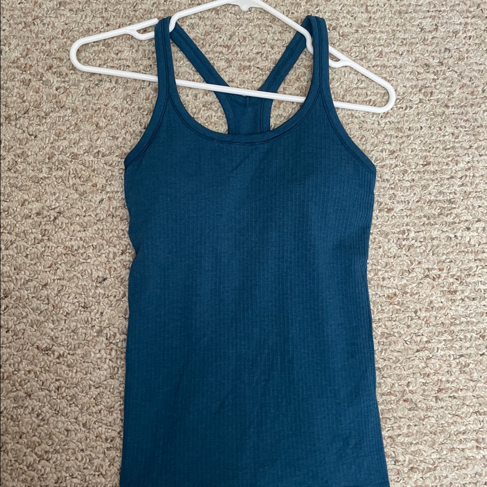 Lululemon Ebb to Street Tank